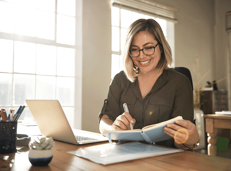 Employee completing checklist