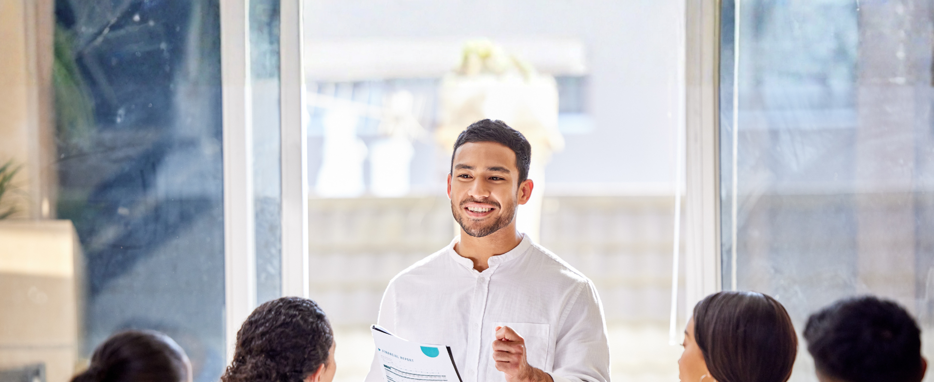 CIPD Level 5 Associate Diploma in People Management background