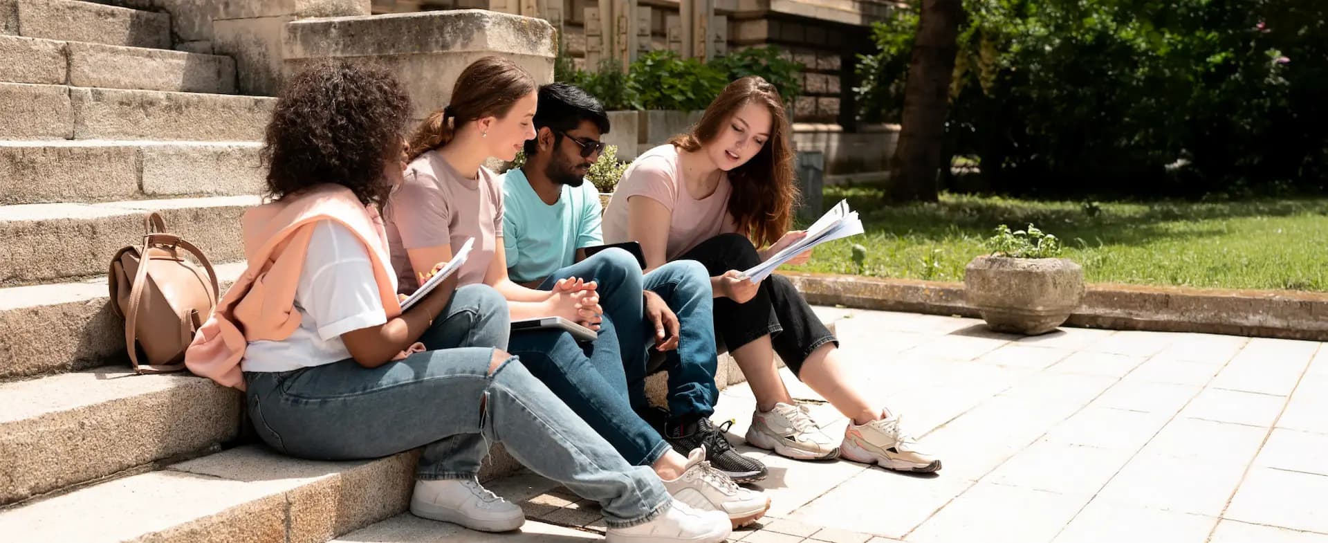 CIPD Level 3 Foundation Certificate in People Practice background