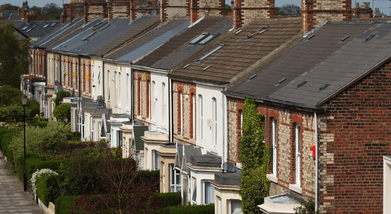 CIH Level 4 Certificate in Managing Housing Maintenance background