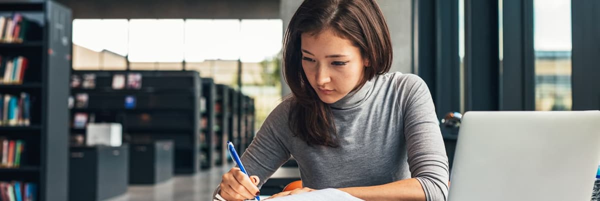 769849 How much does a CIPD qualification in HR or L&D cost?